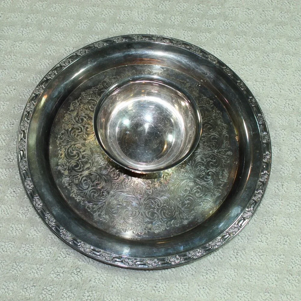 Wm A Rogers Oneida LTD Silversmiths 12” Silver Chip & Dip Platter Serving Tray